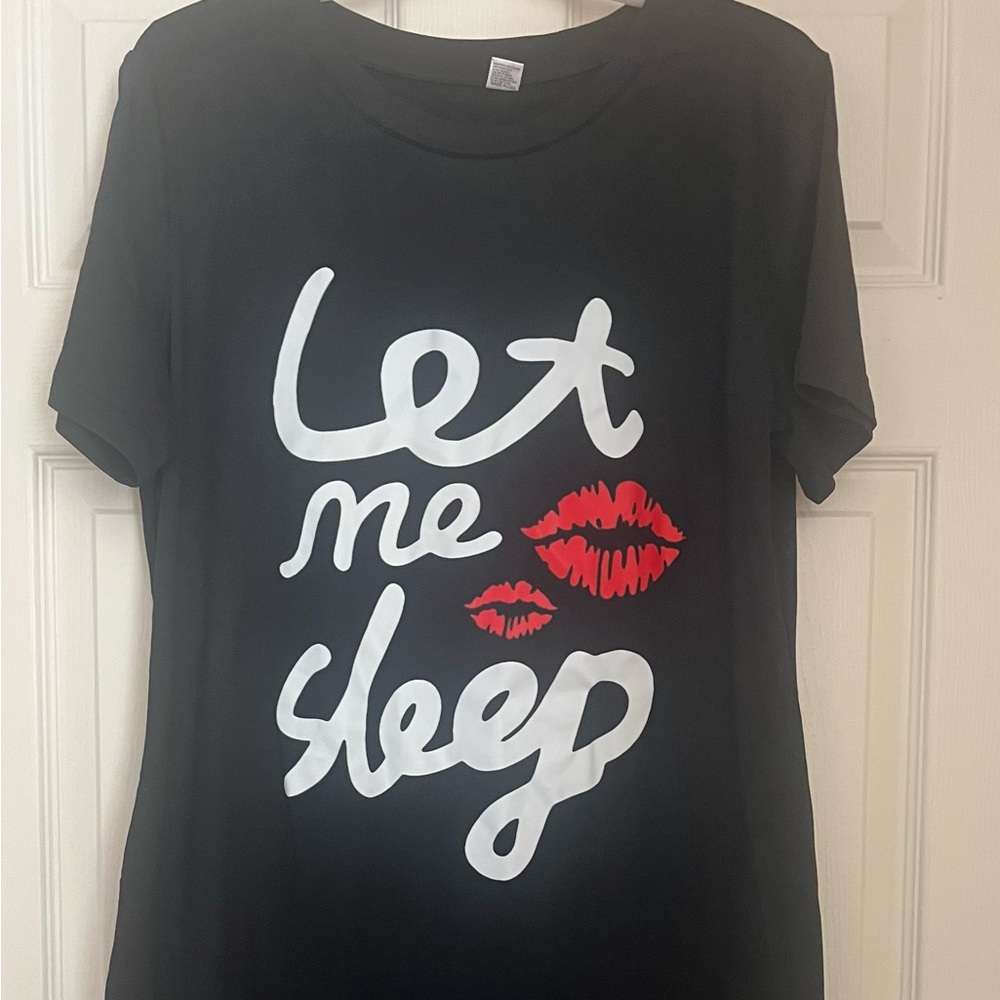 Black 'Let Me Sleep' Graphic Pajama Tee